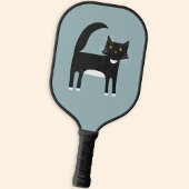 白黒のタキシード猫 ピックルボールラケット