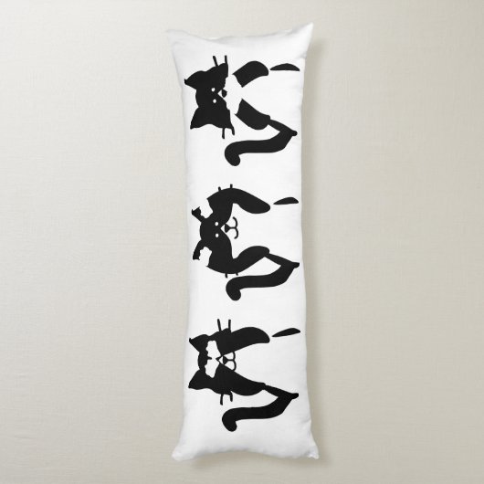 白黒のタキシード猫 | 3つの猫ちゃん ボディピロー (裏面 (縦))