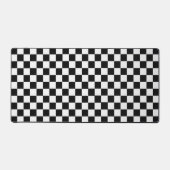 白黒のチェックラシックカーボード デスクマット (正面)