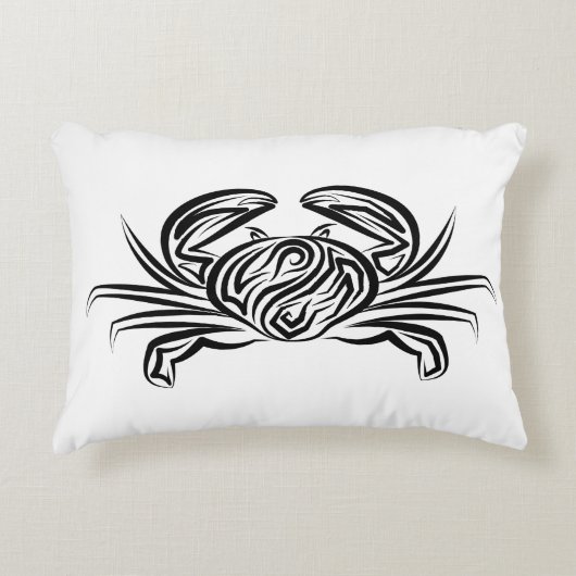白黒のトライバルカニ アクセントクッション (正面)