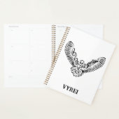 白黒のトライバル飛んでいるフクロウ プランナー手帳 (ディスプレー)