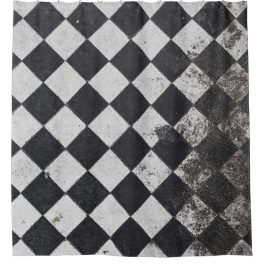 白黒のハーレクイングラフィック シャワーカーテン (正面)