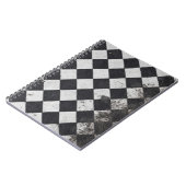 白黒のハーレクイングラフィック ノートブック (左側)