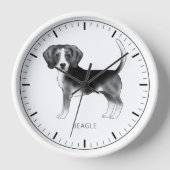 白黒のビーグル犬のデザインとテキスト 壁時計 (正面)