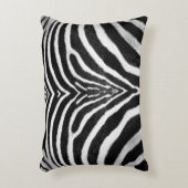 白黒のファーフェイクのストライプゼブラ印刷 アクセントクッション (正面(垂直))