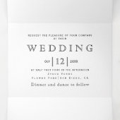 白黒のフローラフレーム(イニシャル付き) 結婚 三つ折り招待状 (内部中)