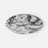 白黒のモダンな水彩画の国の花柄 ペーパープレート (アングル)