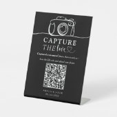 白黒のモダンウェディング Capture the love 台座サイン (正面)