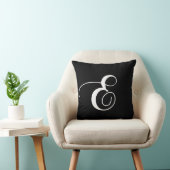 白黒のモノグラムEデザイナーモノグラムのな枕 クッション (椅子)