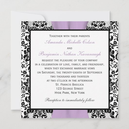 白黒のラベンダーのダマスク織によって印刷されるリボン 招待状 (裏面)