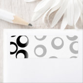 白黒のレトロ円パターン。 ラベル (インサイチュ)