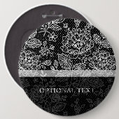 白黒のヴィンテージ華美フローラレースパターン 缶バッジ (正面&裏面)