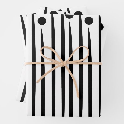 白黒の三角形の三角形パターストライプン ラッピングペーパーシート (インサイチュ)