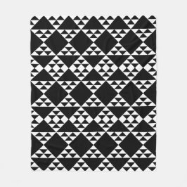 白黒の三角形パターンフリース フリースブランケット