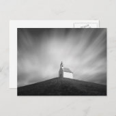白黒の丘の上の教会 ポストカード (正面/裏面)