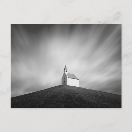 白黒の丘の上の教会 ポストカード (正面)