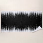 白黒の催眠性の丸い線ストリークアート ビーチタオル (正面)