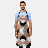 白黒の円の継ぎ目のないパターン エプロン (着用した状態)