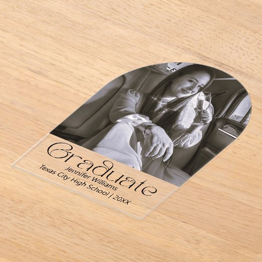 白黒の写真の卒業発表 アクリル招待状 (レイダウン)