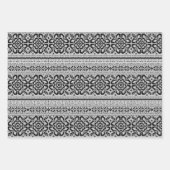 白黒の北欧の冬のセーターのクリスマス ラッピングペーパーシート (正面2)