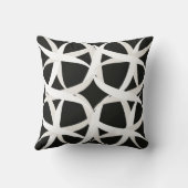 白黒の単色アクセントフローラ クッション (裏面)