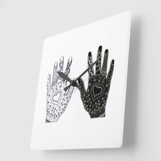 白黒の友情の手 スクエア壁時計 (傾斜)