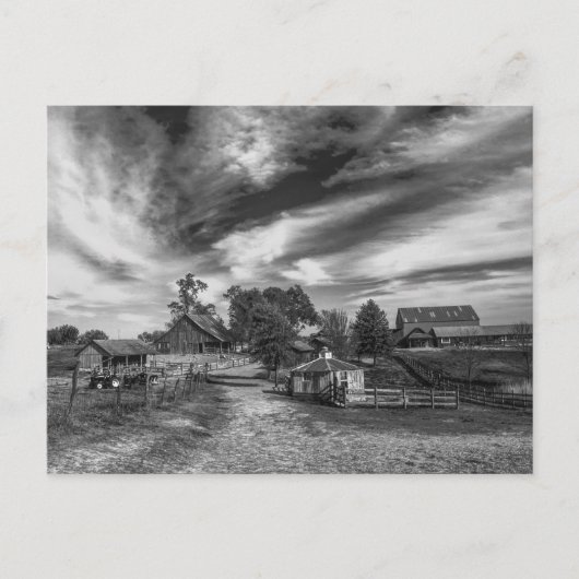 白黒の古いファームのはがき ポストカード (正面)