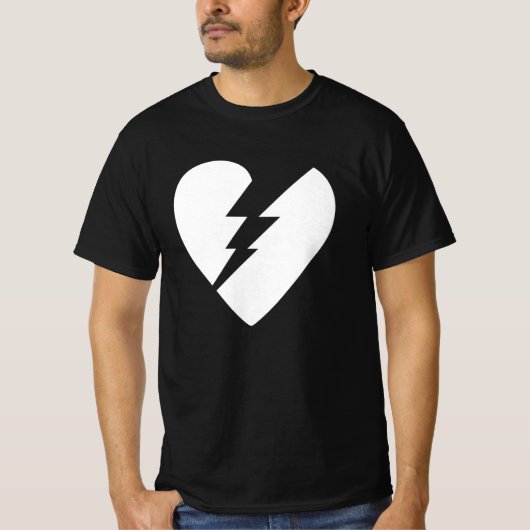 白黒の壊れたハートベクトルアート Tシャツ (正面)