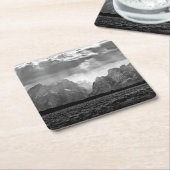 白黒の壮大なTetonの山地 スクエアペーパーコースター (アングル)