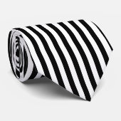 白黒の大きいサイズの縦のストライプ ネクタイ (ロール)