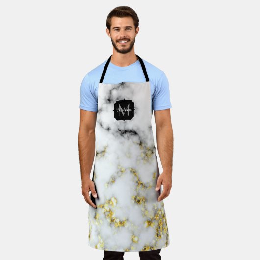 白黒の大理石金ゴールドスパークルフレークMonogram エプロン (着用した状態)