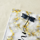 白黒の大理石金ゴールドスパークル名前をカスタムする ビーチタオル (インサイチュ)