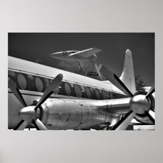 白黒の小道具とテール ポスター