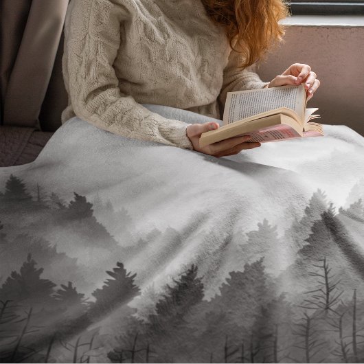 白黒の山林ランドスケープのミニマリスト フリースブランケット