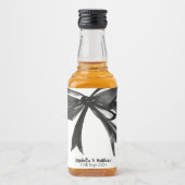 白黒の巨大モダンかわいい弓結婚式の引き出物 リキュールボトルラベル (正面)