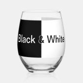 白黒の幾何学模様の上に黒と白エレガントを表示 ステムなしワイングラス (裏面)