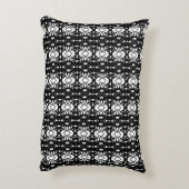 白黒の幾何学模様アクセント枕 アクセントクッション (裏面(縦))