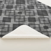 白黒の幾何学的ダイヤモンドパターン シェルパブランケット (3/4)