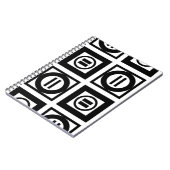 白黒の幾何等号パターン ノートブック (左側)