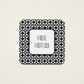 白黒の循環レトロパターンのメッセージのメモ (正面)