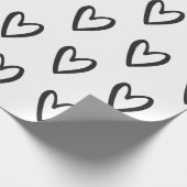 白黒の手描きハート ラッピングペーパー (角)