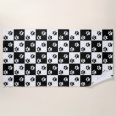 白黒の手紙印刷市松模様にビーチタオル ビーチタオル (正面)