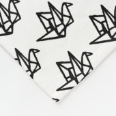 白黒の折り紙クレーンリノカット フリースブランケット (角)