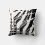 白黒の抽象的な装飾用クッション クッション (裏面)