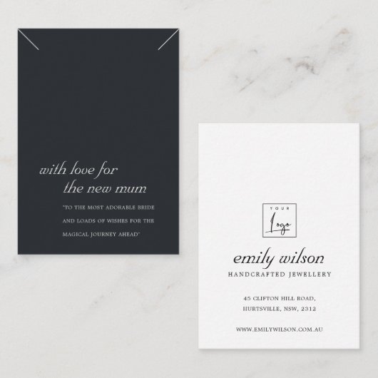 白黒の新しいマムギフトネックレス表示カード プレイスカード (正面/裏面)