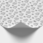 白黒の木々の雪の結晶クリスマス ラッピングペーパー (角)