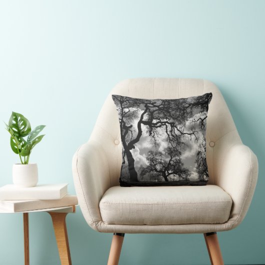 白黒の木々を忘れない クッション (椅子)