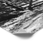 白黒の木と門の風景 ポスター (角)