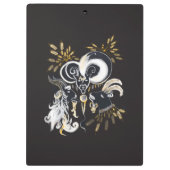 白黒の歌いヤギのインクイラストレーション クリップボード (裏面)