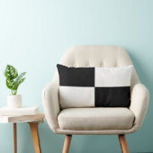 白黒の正方形の飾り枕 ランバークッション (椅子)
